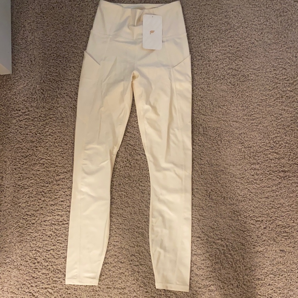 Fabletics oasis shine high-waisted pocket 7/8